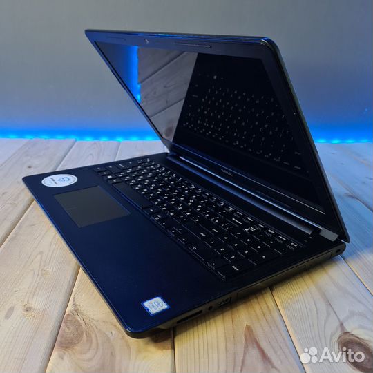 Ноутбук Dell Inspirion 15
