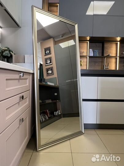 Зеркало в полный рост