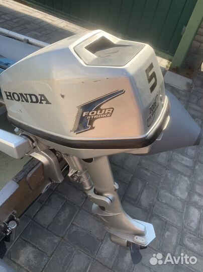 Лодка надувная Cayman 330 мотор honda 5л.с