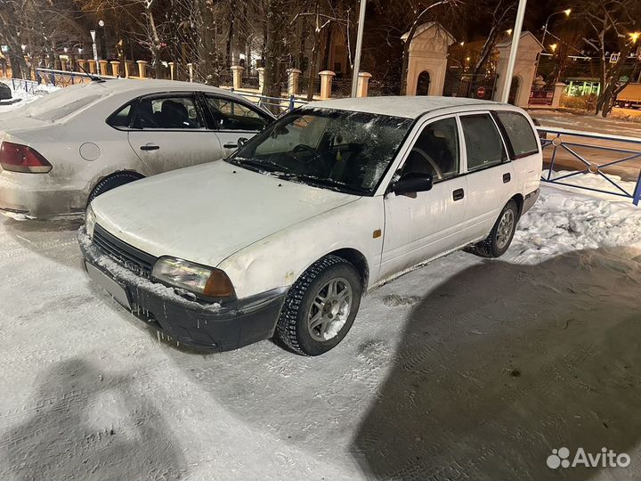 Nissan Avenir 1.6 AT, 1997, 180 000 км