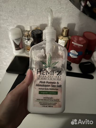 Молочко для тело hempz