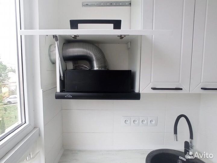 Сантехник. Установка умывальника/ кухонной мойки