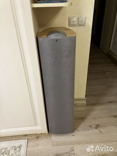 Акустические колонки kef q7