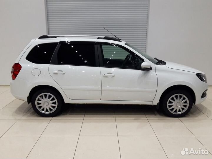 LADA Granta 1.6 МТ, 2022, 17 613 км