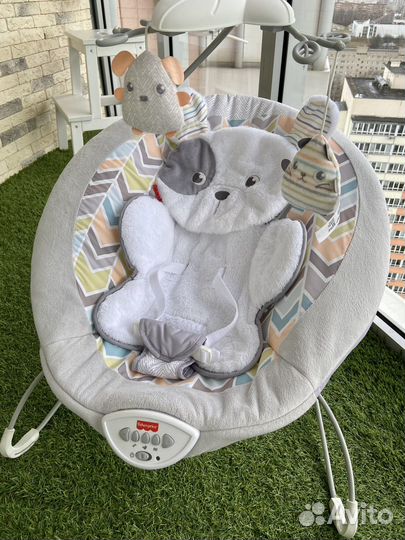 Шезлонг fisher price фишер прайс