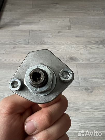 Механический натяжитель цепи грм Suzuki GSX-R