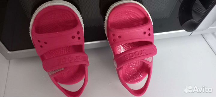 Crocs детские сандалии