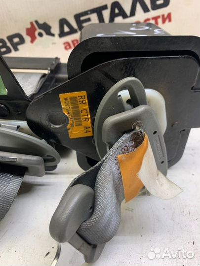 Ремень безопасности задний Chevrolet Lacetti седан