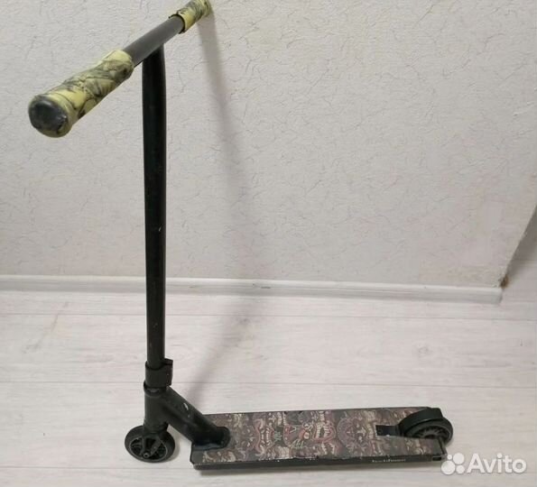 Трюковой самокат