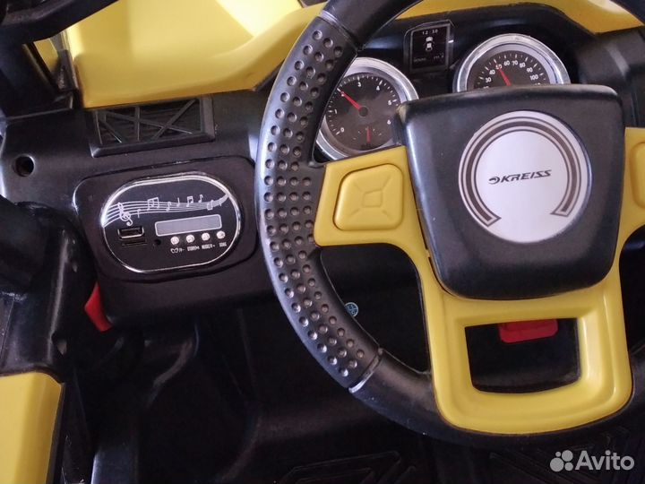 Детский электромобиль бу