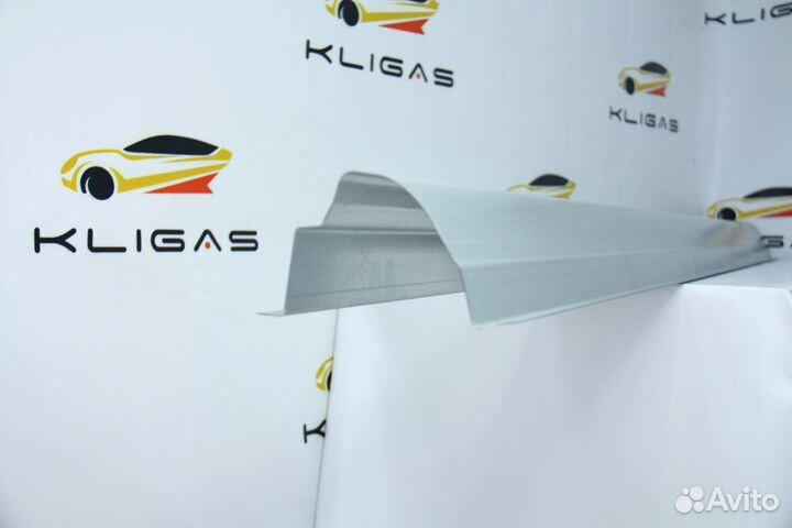 Кузовной порог Mitsubishi Montero Sport 1