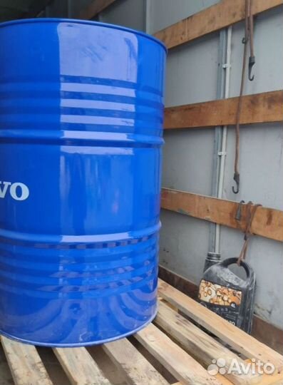 Моторное масло Shell Rimula R4X 15W-40 для дизельных двигателей