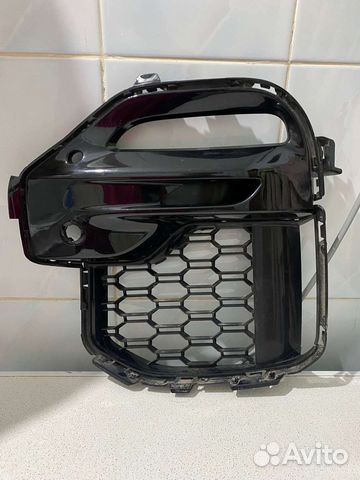 Решётка переднего бампера левая BMW X5 G05