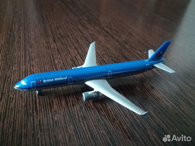 Модели самолетов herpa wings 1:500