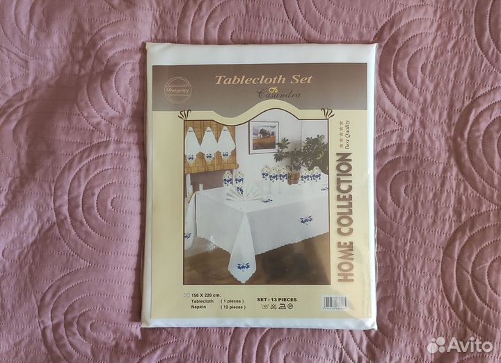 Скатерть и салфетки новые