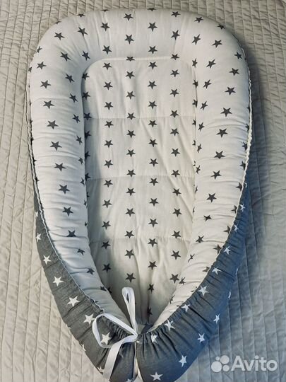 Комплект в детскую кроватку (бортики/кокон/одеяло)