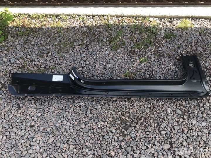 Порог левый Mercedes A217 C217 S Coupe 2013-2020