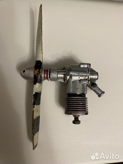 Микродвигатель для авиамодели