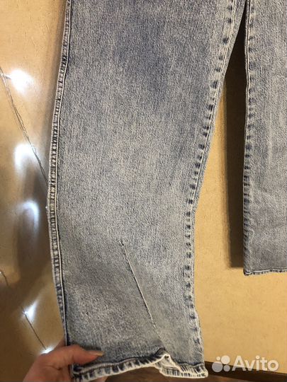 Джинсы трубы женские