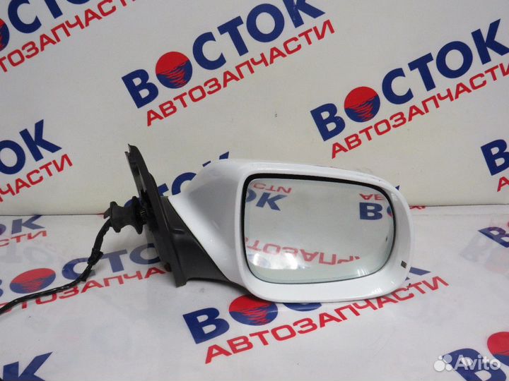 Зеркало Право audi Q5 8RB