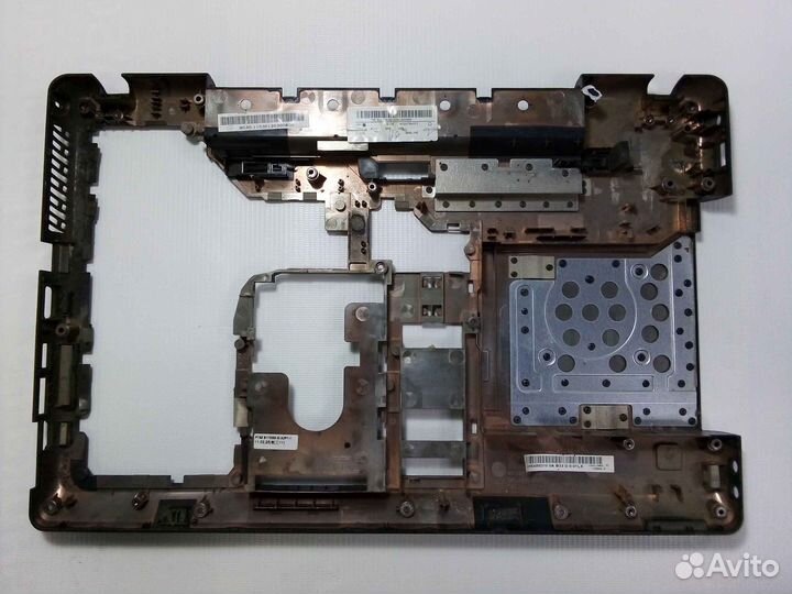 Поддон для Lenovo Z565