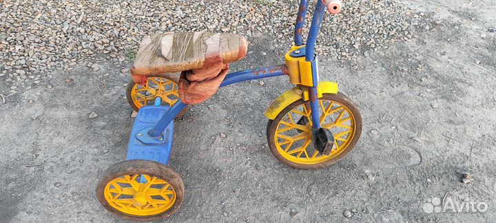 Детский беговел