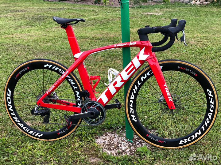 Велосипед Trek Madone SLR 9 Disc eTap