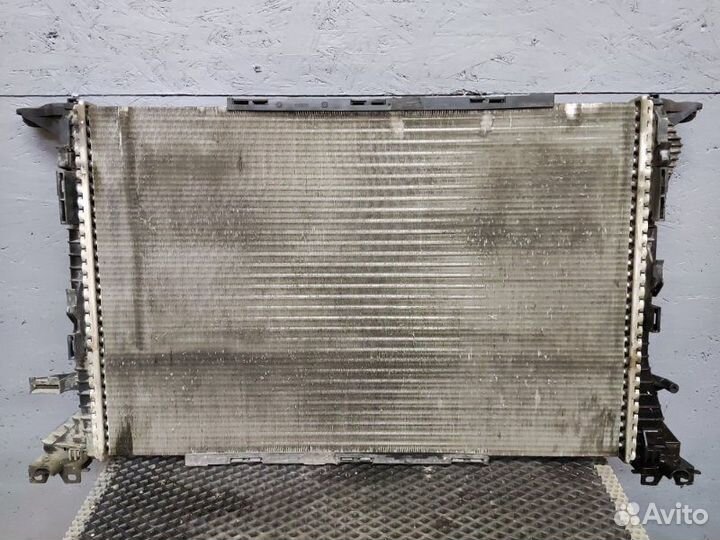 Радиатор охлаждения двигателя Audi A6 C7 cdnb 2014