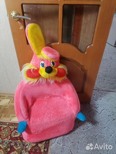 Заяц кресла