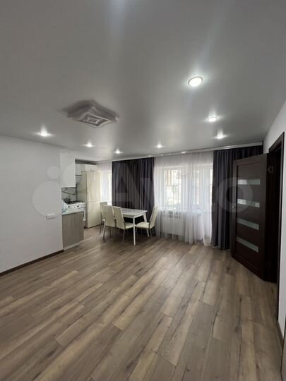 2-к. квартира, 44 м², 3/5 эт.