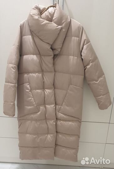 Пуховик зимний женский 46