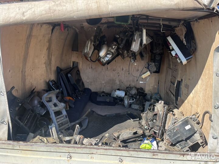 Автозапчасти б/у