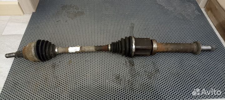 Правый и левый привод на Форд Куга 2 2.5