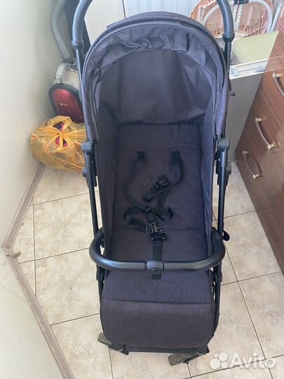 Прогулочная коляска chicco