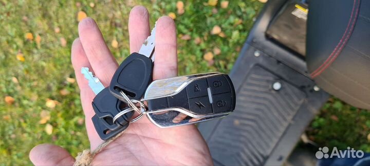 Электросамокат для взрослых с сиденьем