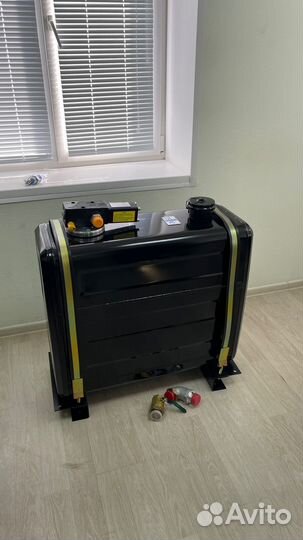 Гидравлический бак 170л на тягач на кму