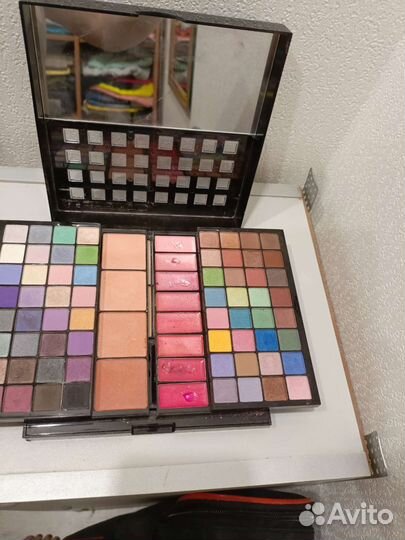 Палитра теней