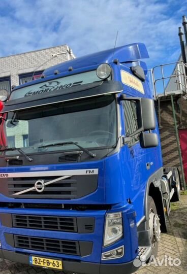 Pазбираем грузовик Volvo FM 2008-2013