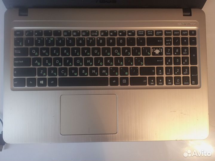 Ноутбук asus