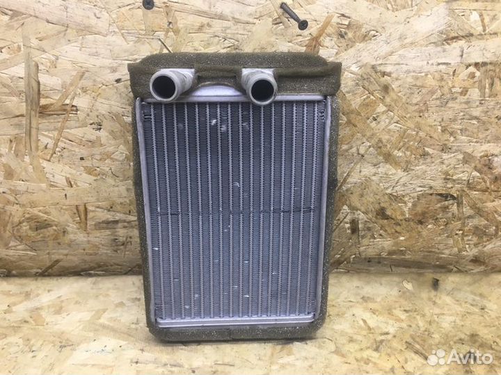 Радиатор печки Nissan Armada 5.6 2007