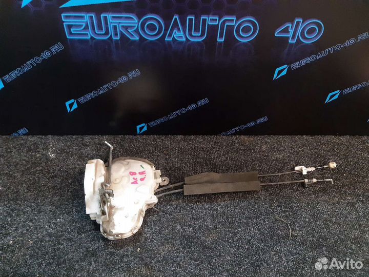 Замок двери Honda Accord 8