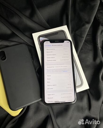 iPhone Xr, 64 ГБ