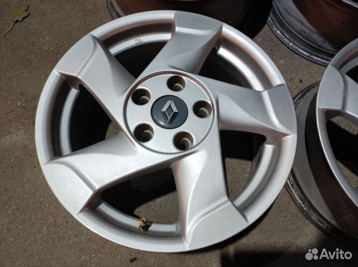 Диски на renault duster r16