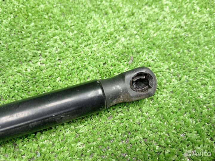 Амортизатор капота VAG Audi A4 B8 8K