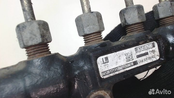 Рампа топливная Mazda 3 (BK), 2003