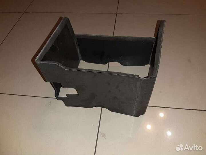 Короб аккумулятора Субару