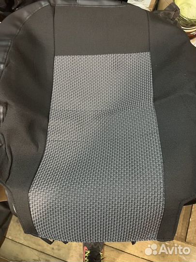 Чехлы на renault duster