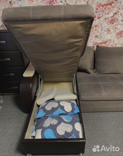 Модульный диван