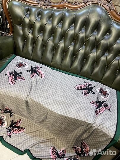 Шелковый платок Gucci 130 см