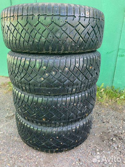 Nitto Therma Spike 265/60 R18 114T